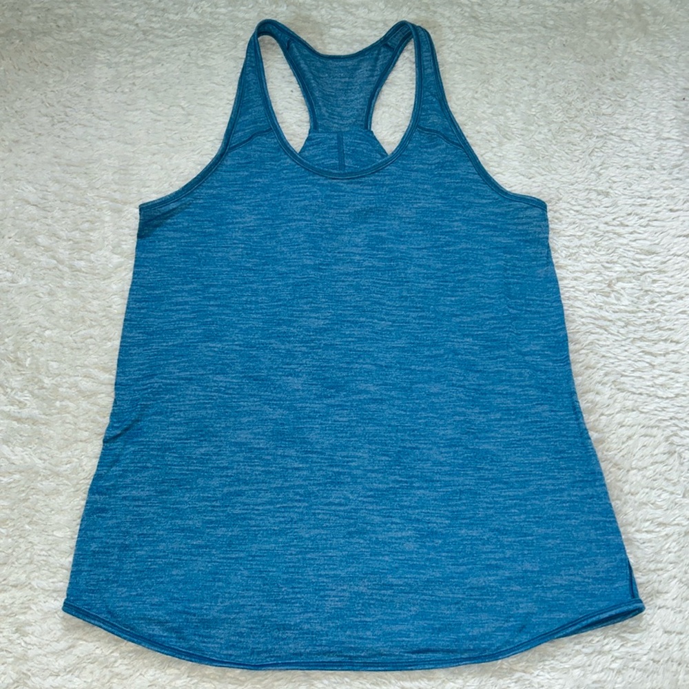 Lululemon Essential Tank Top, sz 6